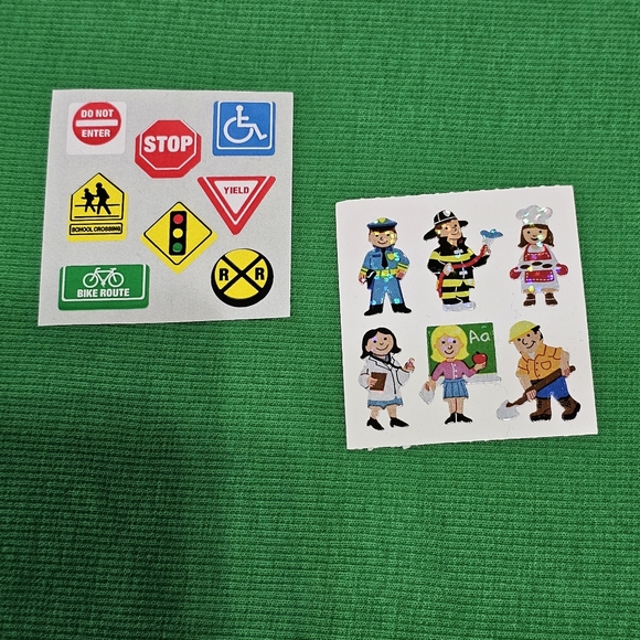 SL 9:  Sandylion Sticker Lot - 14 Modules - Mixed Themes - Picture 5 of 9